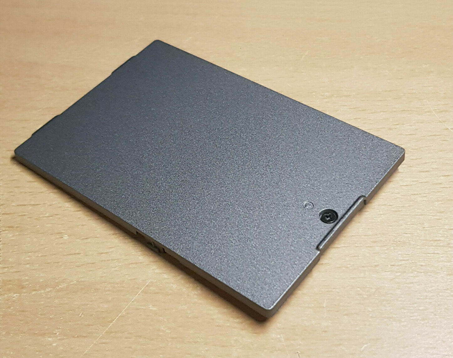 Dell Inspiron 1100 Bottom Base WiFi Wireless Cover APDW007U000