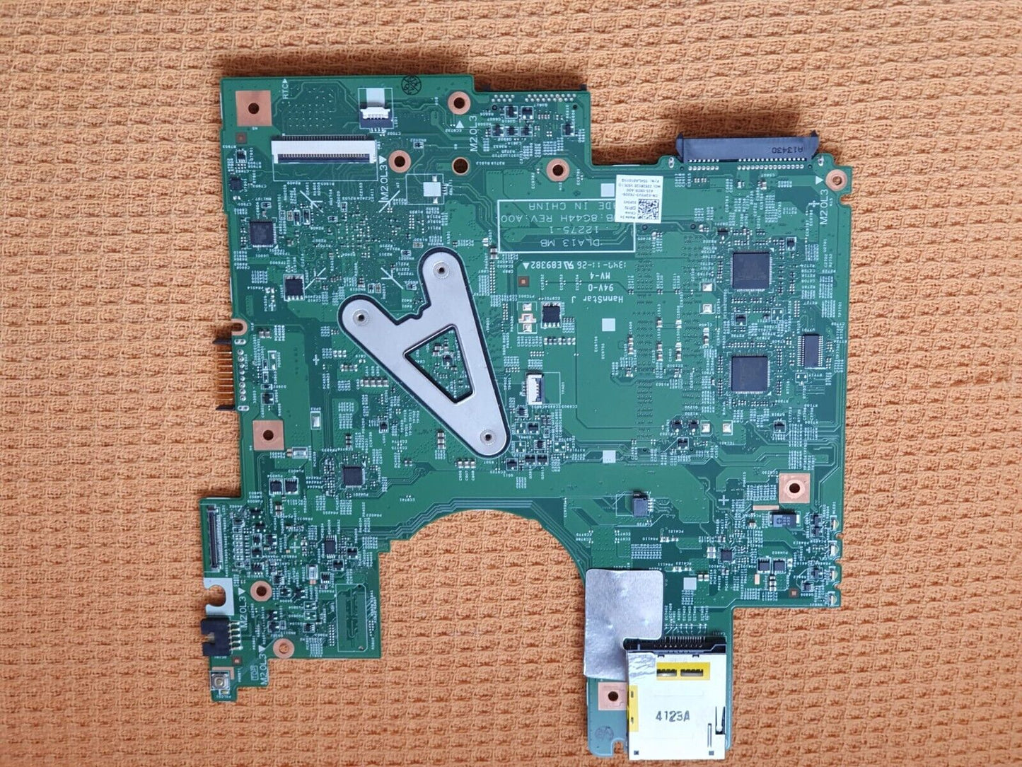 Dell Latitude 3330 Laptop Motherboard Dell 02P5V3 Celeron 8G44H
