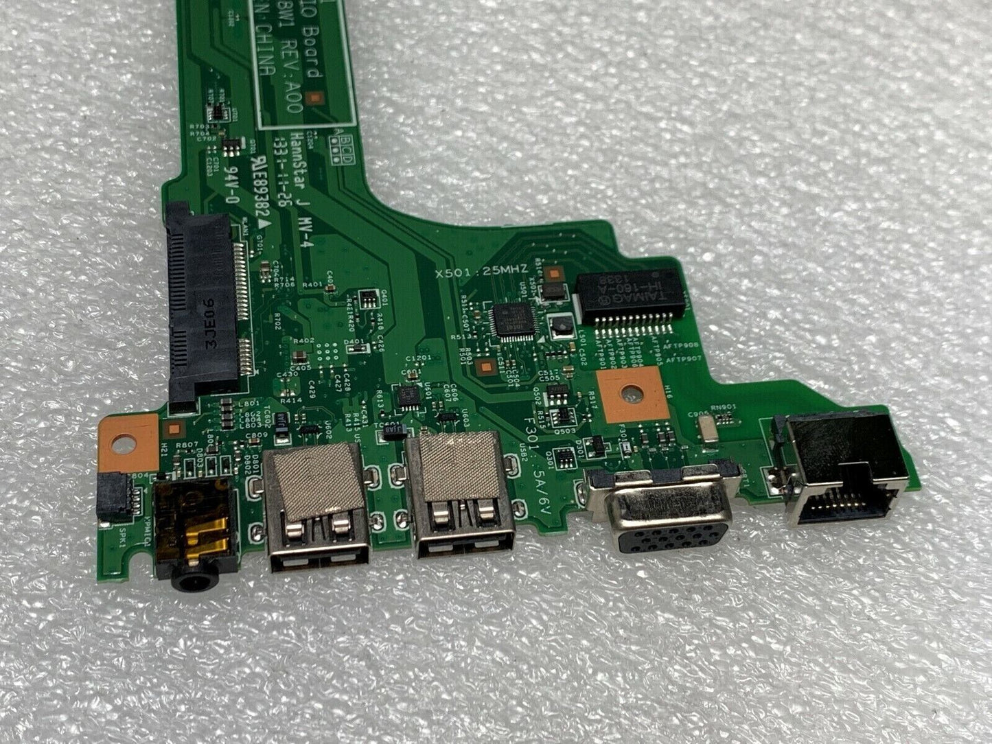 Dell Latitude 3330 13.3" Laptop USB Audio VGA LAN IO Board - V28W1